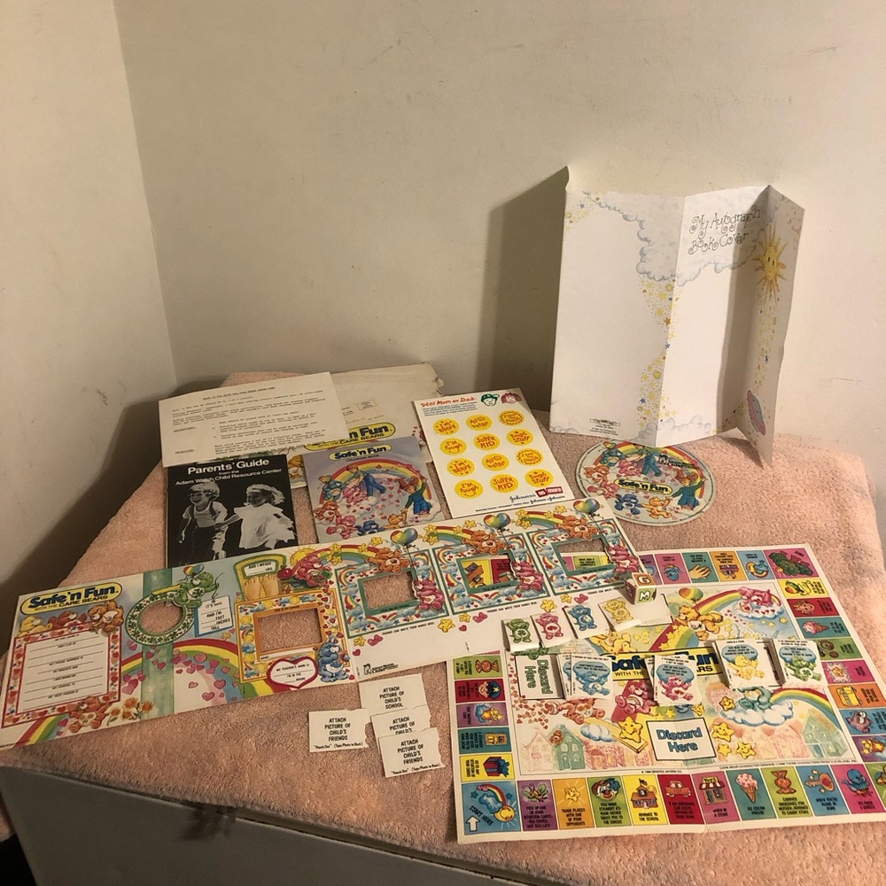 Vintage 1986 Safe N Fun With The Care Bears Game & More Complete Set With Record